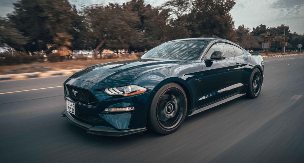 How a Luxe Car Creates a More Comfortable Road Trip Experience